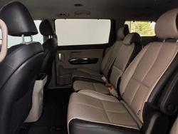 2019 Kia Carnival Platinum YP MY19 Silky Silver