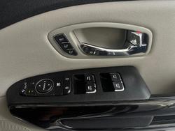 2019 Kia Carnival Platinum YP MY19 Silky Silver