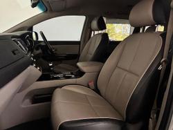 2019 Kia Carnival Platinum YP MY19 Silky Silver