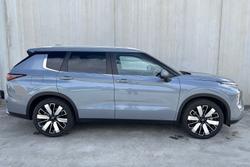 2025 Mitsubishi Outlander Aspire