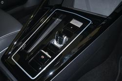 2025 Volkswagen Golf 110TSI R-Line