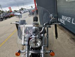 2015 HARLEY-DAVIDSON XL1200C 1200 CUSTOM Red