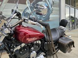 2015 HARLEY-DAVIDSON XL1200C 1200 CUSTOM Red