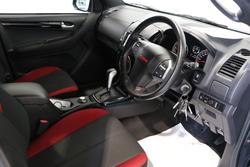 2017 Isuzu D-MAX X-RUNNER
