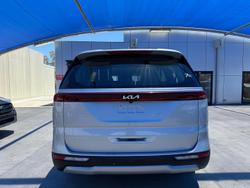 2022 Kia Carnival S