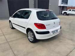 2005 Peugeot 307 XSR HDi T5 MY05 White