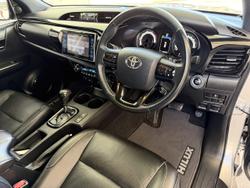 2018 Toyota Hilux Rogue
