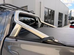 2017 Toyota Hilux SR5