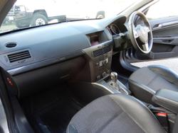 2005 Holden Astra CDXi AH MY05 Silver