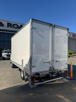 2022 Isuzu Isuzu Nnr 45-150 Vanpack NNR 45/150 PANTEC