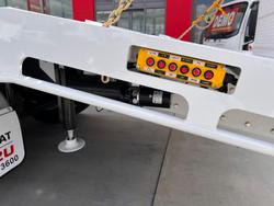 2025 Isuzu F Series FXY 260-355 AT R63