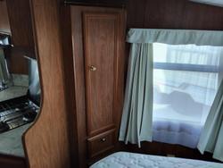 2006 Compass 19Ft Couples Van With Large Rear Lounge