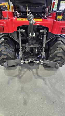 2025 Massey Ferguson 1Gc.25 Red