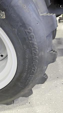 2025 Massey Ferguson 1Gc.25 Red