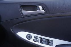 2016 Hyundai Accent Active