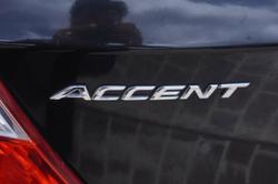 2016 Hyundai Accent Active