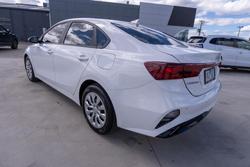 2023 Kia Cerato S