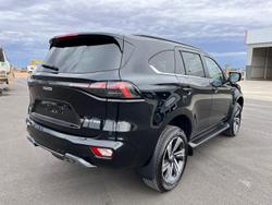 2025 Isuzu MU-X LS-T