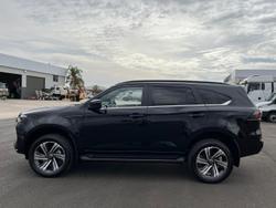 2025 Isuzu MU-X LS-T