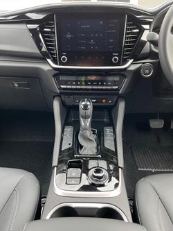 2025 Isuzu MU-X LS-T