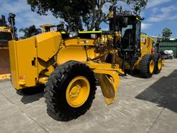 2024 Caterpillar 150 YELLOW