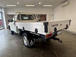 2019 Mitsubishi Triton GLX