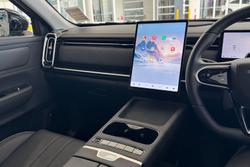 2025 Jaecoo J7 SHS Track