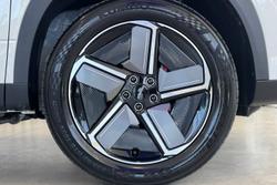 2025 Jaecoo J7 SHS Track