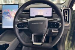 2025 Jaecoo J7 SHS Track