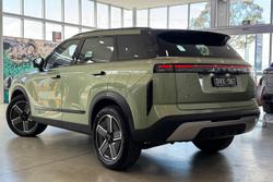 2025 Jaecoo J7 SHS Track