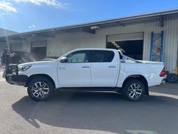2020 Toyota Hilux SR5