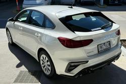 2022 Kia Cerato S