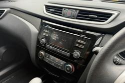 2015 Nissan X-TRAIL ST