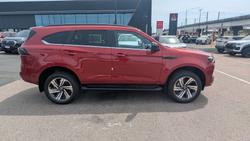 2025 Isuzu MU-X LS-T