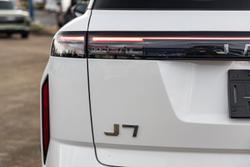 2025 Jaecoo J7 SHS Summit