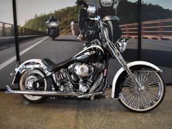 Harley-Davidson FLSTN Softail Deluxe