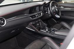 2019 Alfa Romeo Stelvio Quadrifoglio