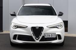 2019 Alfa Romeo Stelvio Quadrifoglio