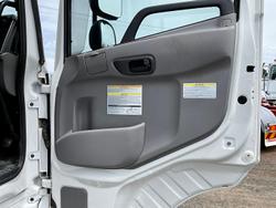 2023 UD Quon 460 Only 32329Klm 1505 Hours Suit New Byer $145500+Gst UD QUON 460 SINGLE DRIVE WHITE