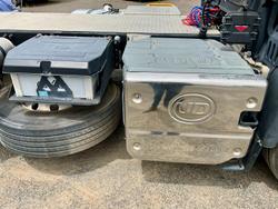 2023 UD Quon 460 Only 32329Klm 1505 Hours Suit New Byer $145500+Gst UD QUON 460 SINGLE DRIVE WHITE