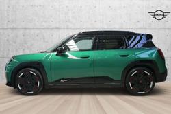 2025 MINI Aceman JCW E Favoured