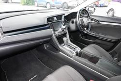 2019 Honda Civic VTi-S