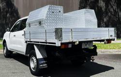 2016 Nissan Navara RX