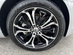 2010 Holden Calais V VE MY10 Nitrate