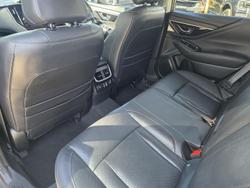 2025 Subaru Outback AWD Touring XT