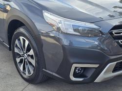 2025 Subaru Outback AWD Touring XT