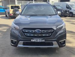 2025 Subaru Outback AWD Touring XT