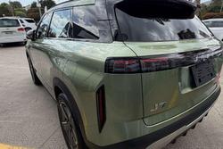 2025 Jaecoo J7 SHS Track