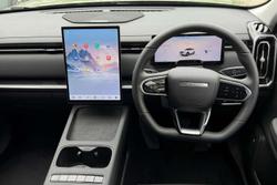 2025 Jaecoo J7 SHS Track