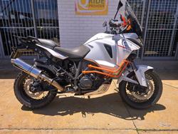 KTM 1290 Super Adventure